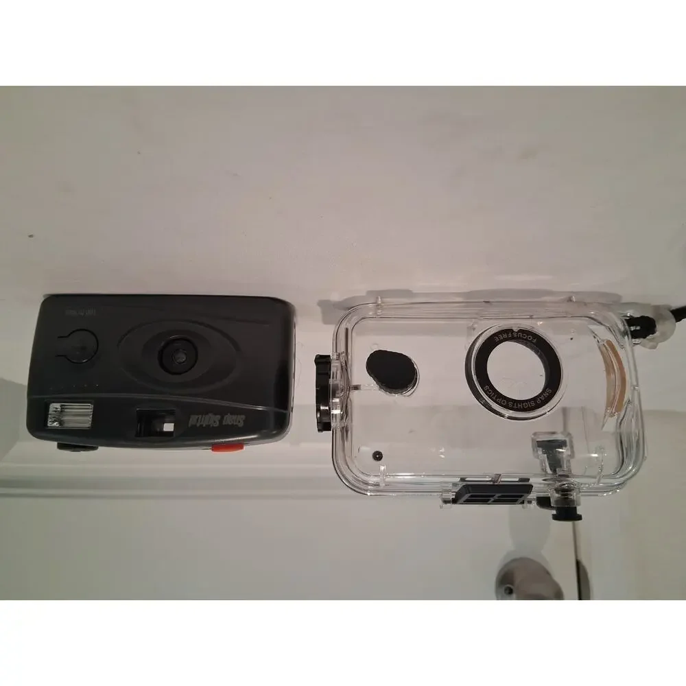 Snap Sights 35mm Underwater Film Camera Waterproof Heavy Duty Housing Case 100ft